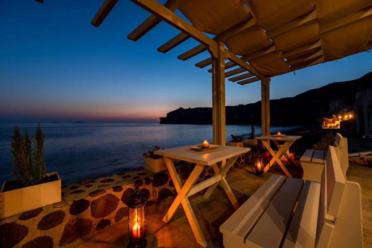 Black Bay Caves Suites Akrotírion Dış mekan fotoğraf
