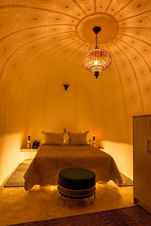 Black Bay Caves Suites Akrotírion Dış mekan fotoğraf